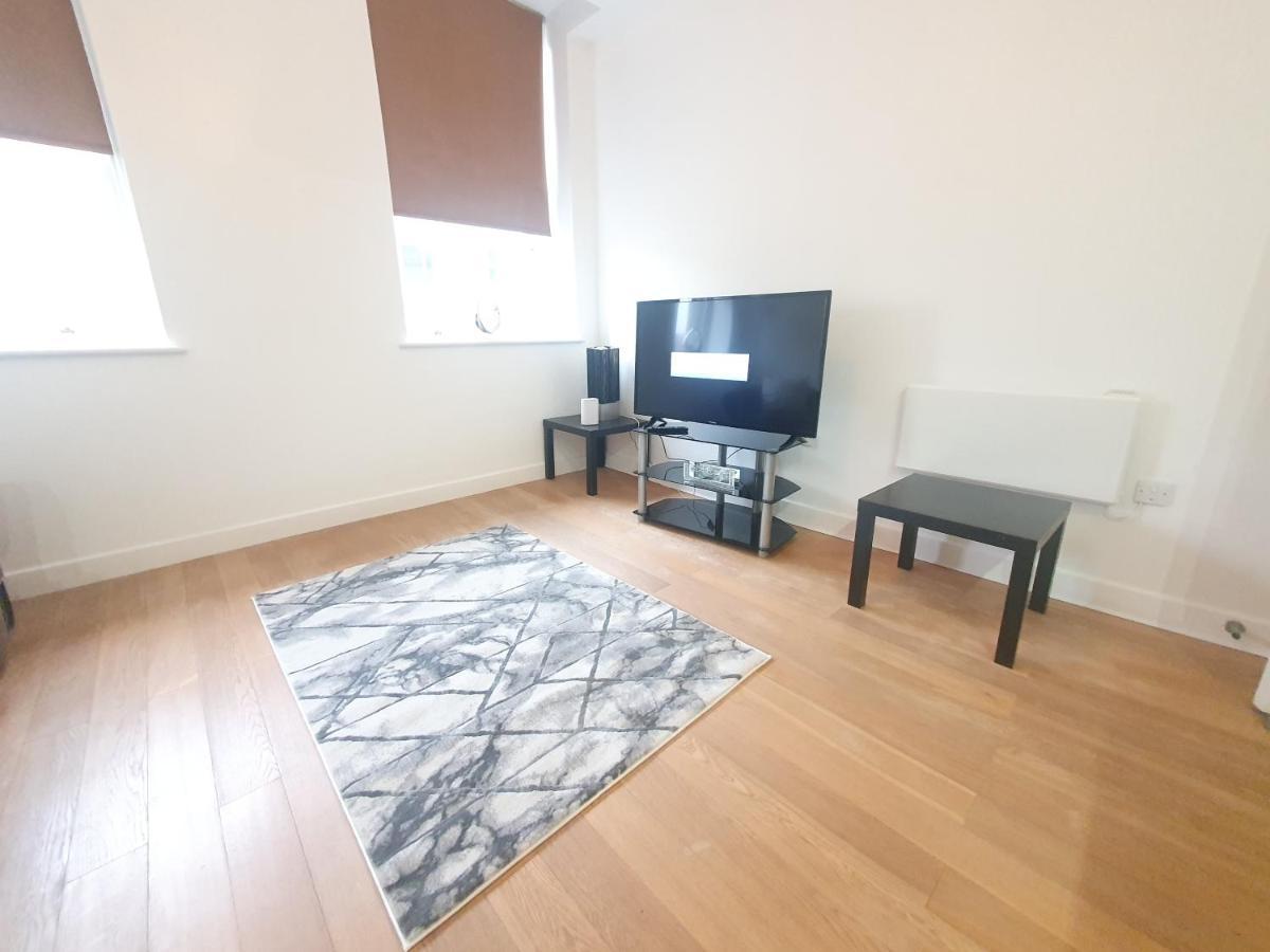 Smart Living Gallon Bradford (West Yorkshire)